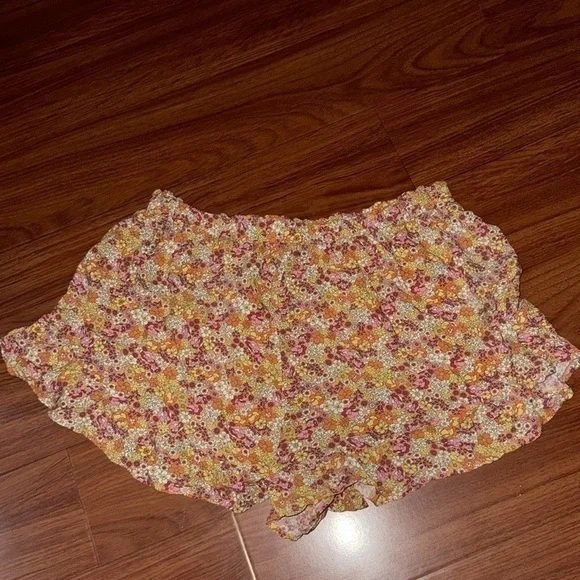 High-Waisted Flutter Shorts by Wild Fable Pink Floral hippie 80s size XL - Picture 6 of 6